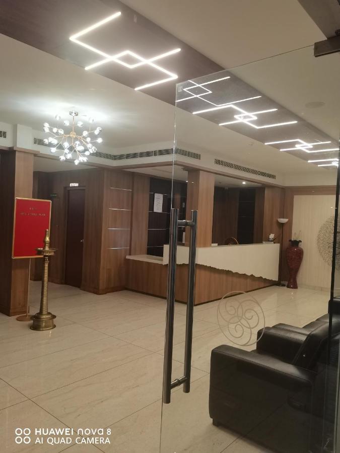 Hotel Emerald Palace Kottiyam المظهر الخارجي الصورة